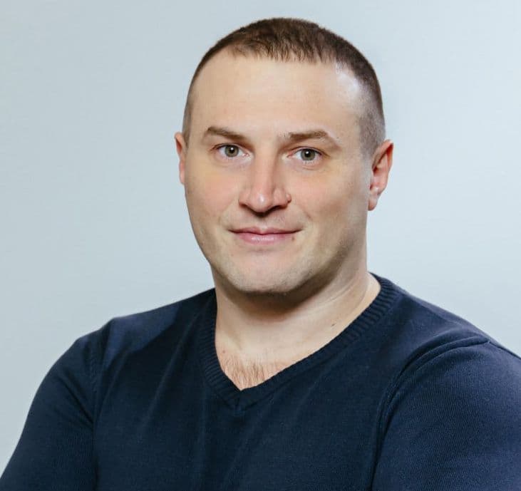 Николай Овчаренко